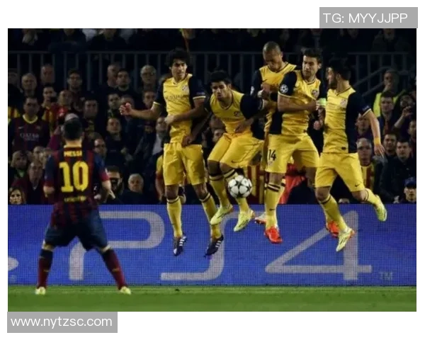 回归诺坎普盛况空前巴萨主场迎45157人观战票房破500万如同节日庆典