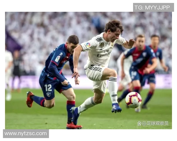 足坛狂潮之夜：皇马连平失势罗马跌落榜首朗斯强势领跑法甲